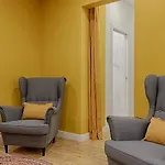 On City Suites